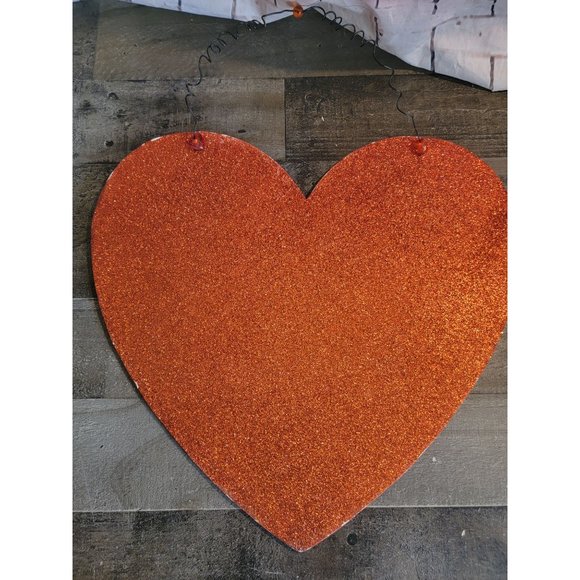 Red wooden glitter heart Valentine's sign decor - Picture 3 of 6